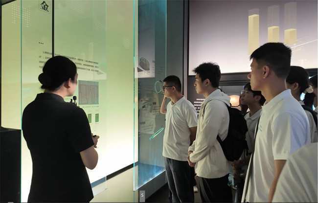 福建省大学生暑期社会实践示范队走进陕西