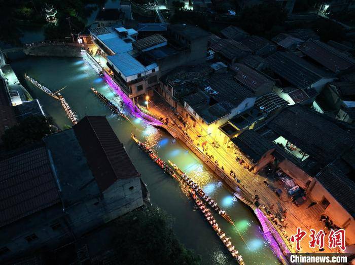 福建三溪独有端午习俗：夜赛龙舟 热闹非凡